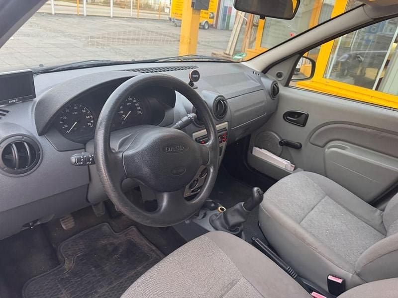 Gebraucht Dacia Logan MCV Basis 75 PS (55 kW) 2010 Limousine