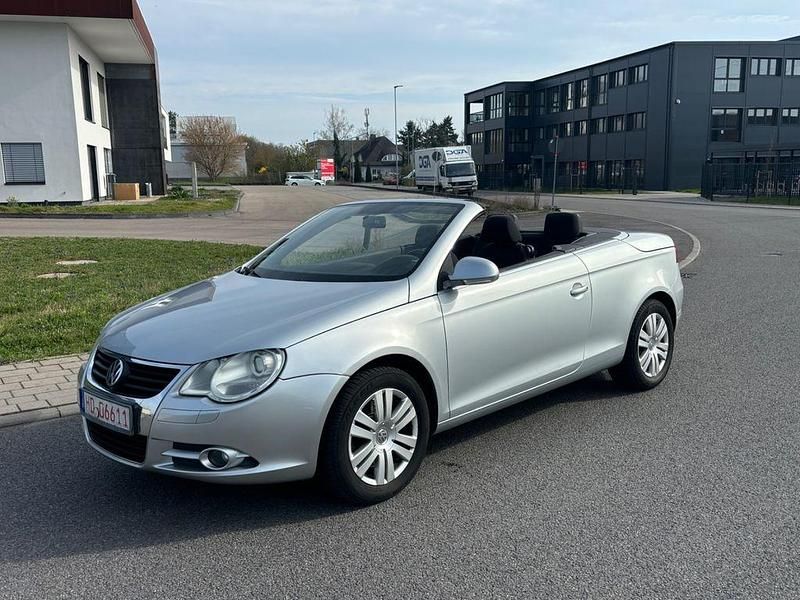 Gebraucht VW Eos 140 PS (102 kW) 2007 Silber Cabrio