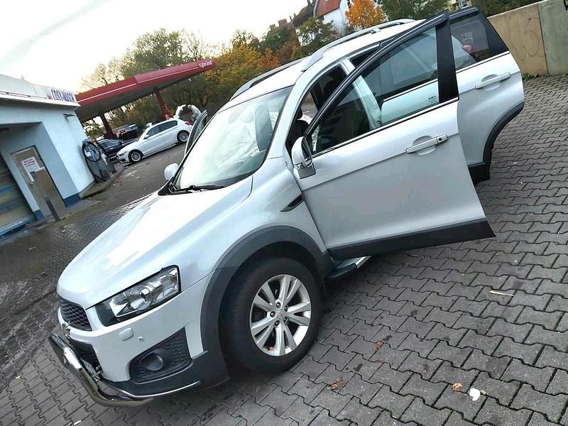 Gebraucht Chevrolet Captiva 167 PS (122 kW) 2013 Weiß SUV