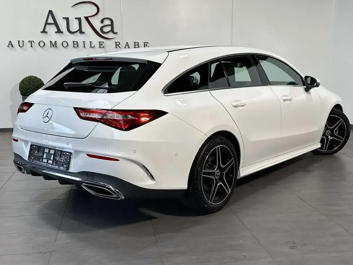 Gebraucht Mercedes CLA200 AMG line 150 PS (110 kW) 2021 Polarweiã Kombi