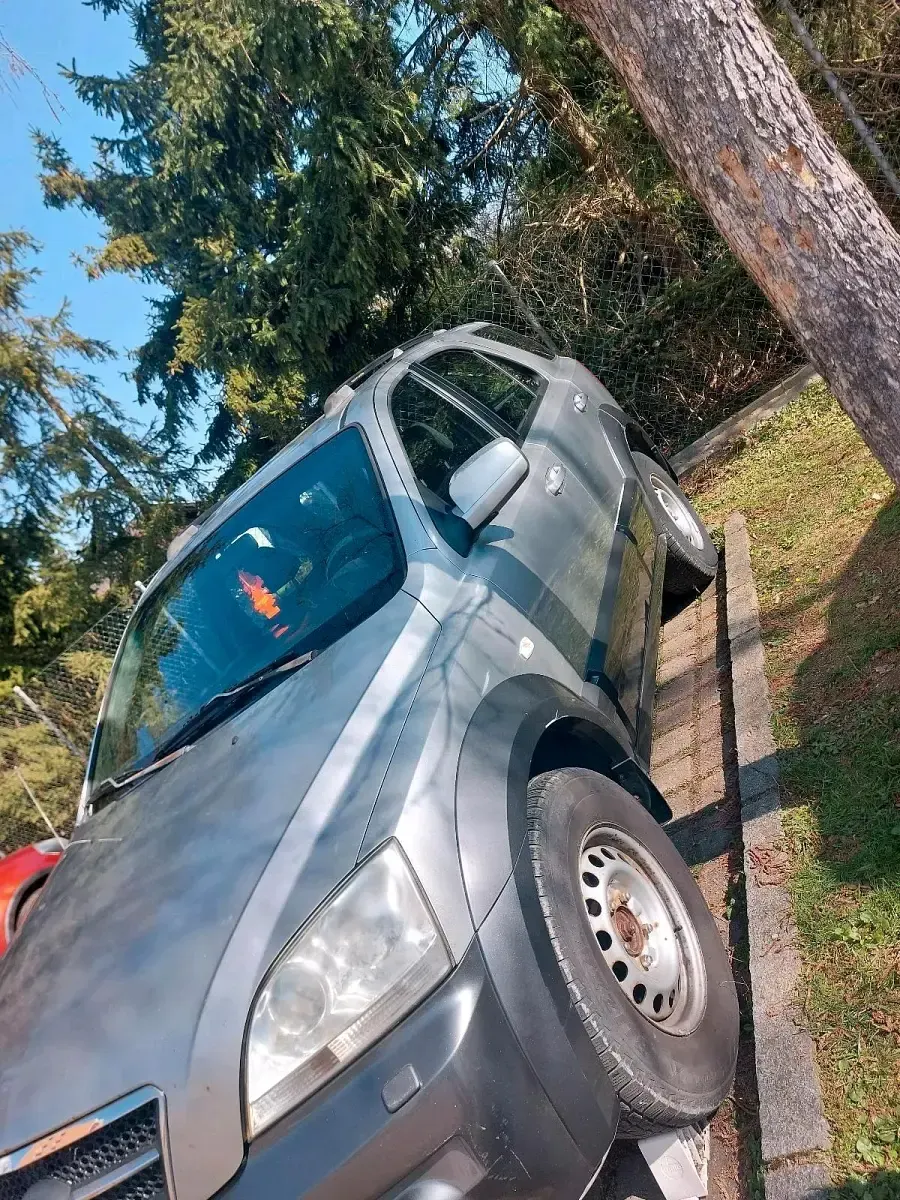 Gebraucht Kia Sorento 103 PS (75 kW) 2002 Silber SUV