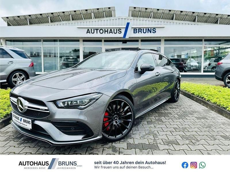 Mountaingraumetallic Gebraucht 2023 Mercedes CLA35 AMG AMG Coupé | 52.880 € (Teuer) - Bild 1/4