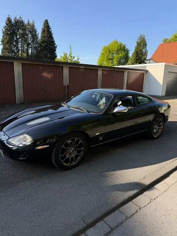 Używany Jaguar XKR S 363 KM (266 kW) 2000 Czarny Coupe