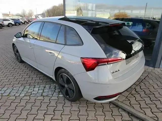 Gebraucht Skoda Scala Monte Carlo 116 PS (85 kW) 2024 Steelgrau Kleinwagen