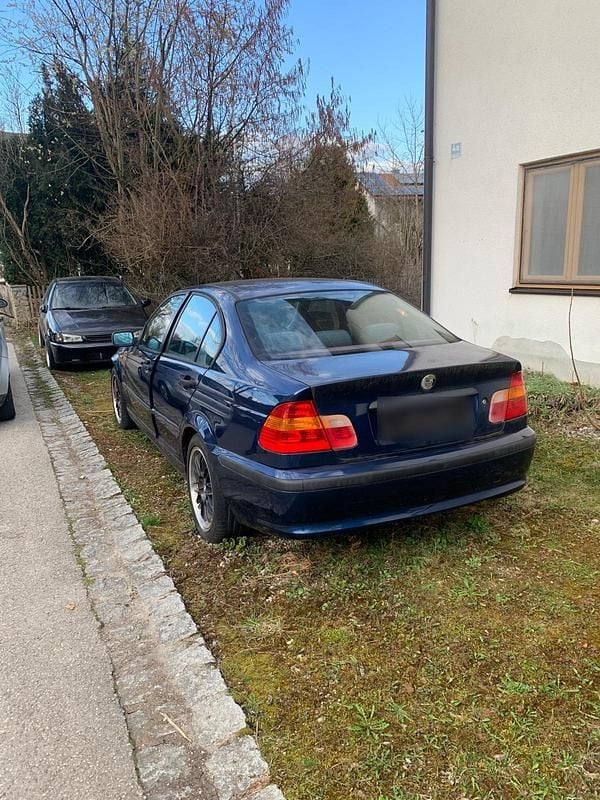 Gebraucht BMW 318 143 PS (105 kW) 2004 Limousine