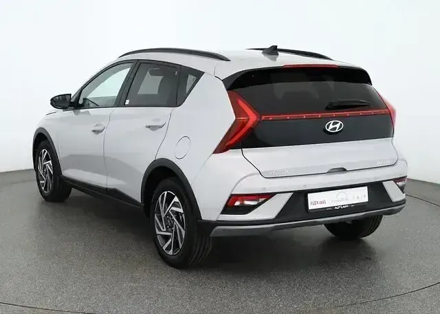Neu Hyundai Bayon 101 PS (74 kW) 2025 Grau SUV