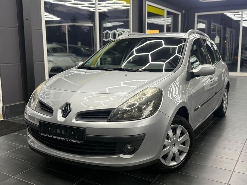 Brugt Renault Clio II Dynamique 101 HK (74 kW) 2008 Sølv Sedan