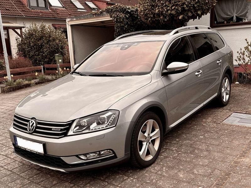 Gebraucht VW Passat Alltrack 177 PS (130 kW) 2014 Silber Kombi