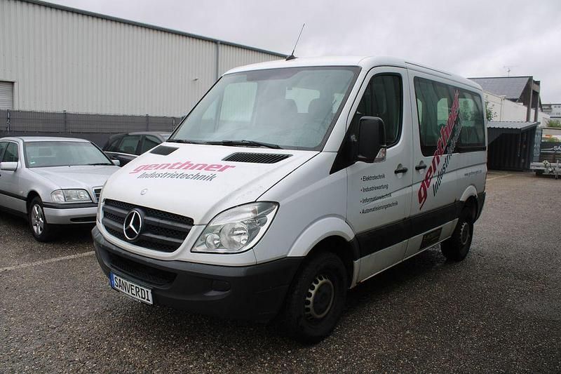 Calcitweiss Gebraucht 2012 Mercedes 316 Van | 12.990 € (Guter Preis) - Bild 1/4