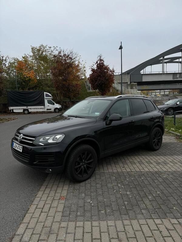 Schwarz Gebraucht 2011 VW Touareg SUV | 12.000 € (Superpreis) - Bild 1/4