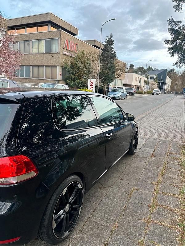 Gebraucht VW Golf VI 160 PS (117 kW) 2009 Schwarz Kleinwagen