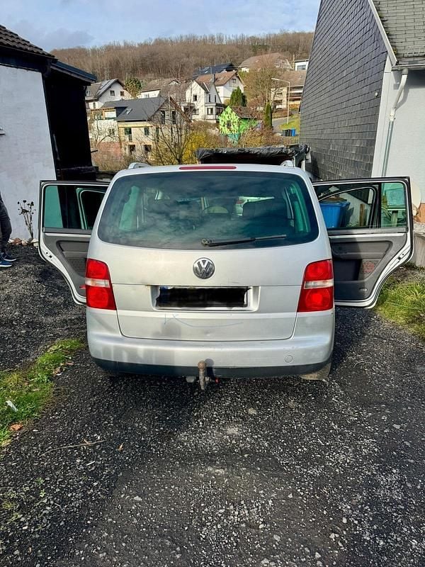 Gebraucht VW Touran 140 PS (102 kW) 2004 Silber Van / Kleinbus