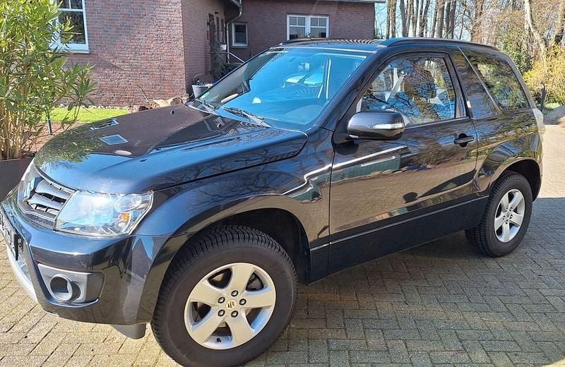 Gebraucht Suzuki Grand Vitara 106 PS (77 kW) 2014 Schwarz SUV