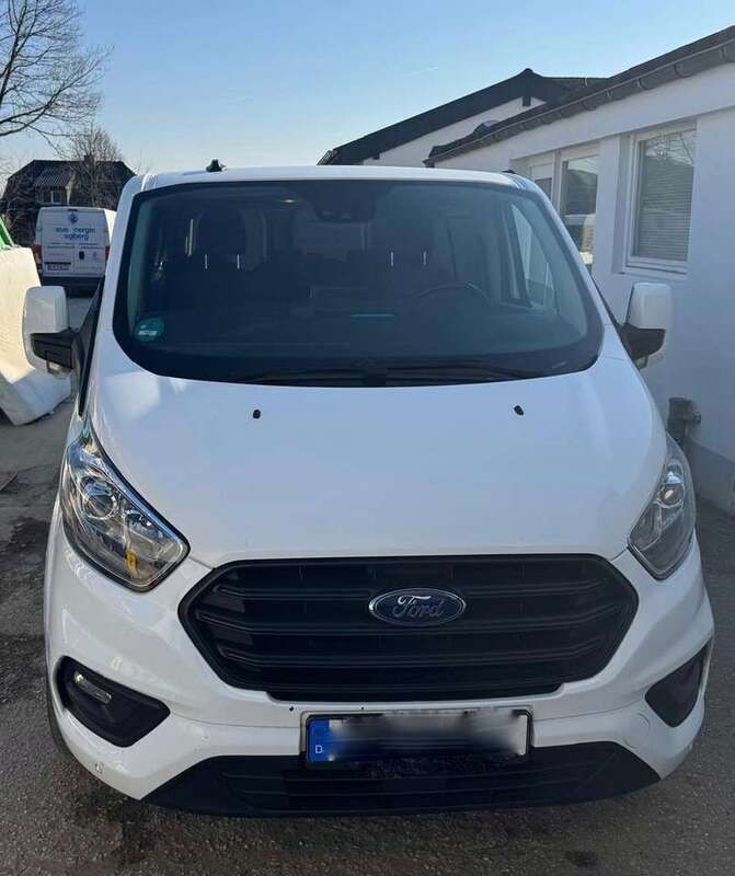 Weiß Gebraucht 2019 Ford Transit Custom Trend Kombi | 22.800 € (Fairer Preis) - Bild 1/4