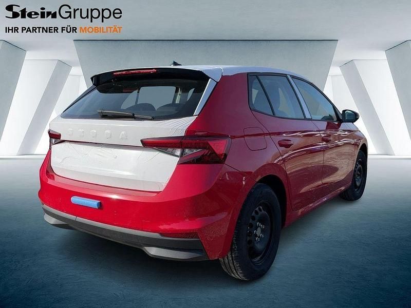 Neu Skoda Fabia Selection 80 PS (58 kW) 2025 Rot Kleinwagen
