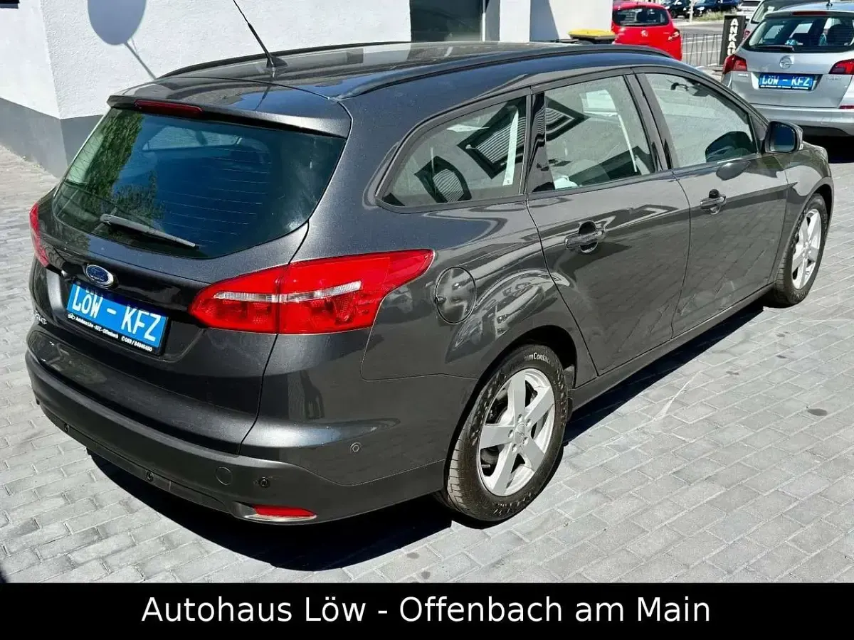 Gebraucht Ford Focus 120 PS (88 kW) 2016 Magnetic Kombi