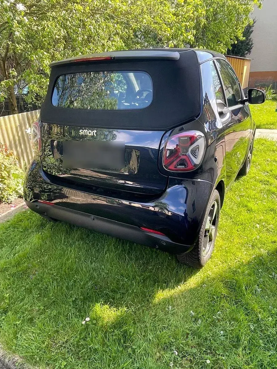 Gebraucht Smart ForTwo Electric Drive Passion 60 kW (82 PS) 2023 Blau Cabrio