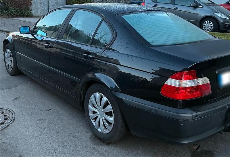 Gebraucht BMW 316 116 PS (85 kW) 2002 Schwarz Limousine
