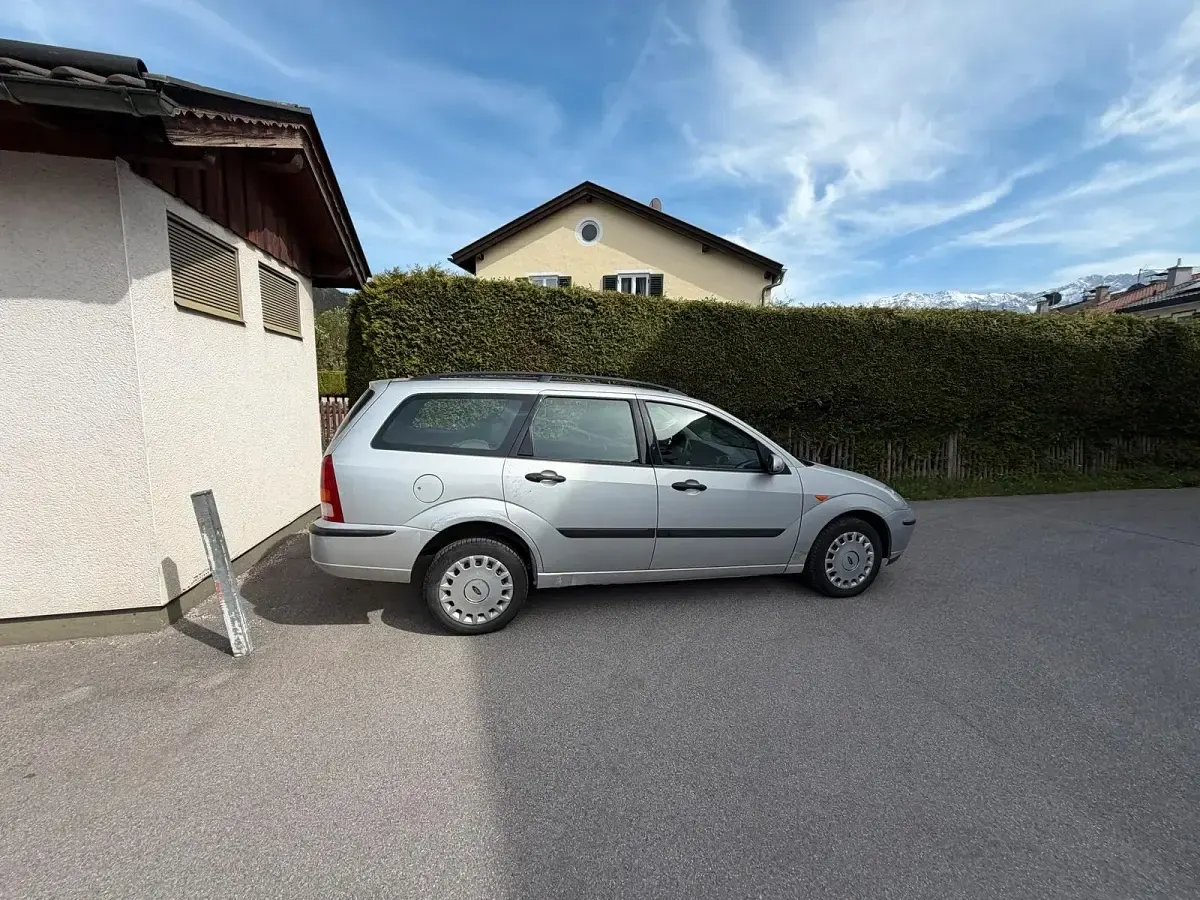 Gebraucht Ford Focus 101 PS (74 kW) 2004 Silber Kombi