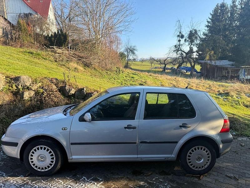 Silber Gebraucht 1999 VW Golf III Kombi | 500 € (Superpreis) - Bild 1/4