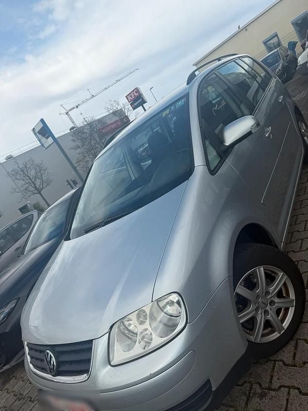 Gebraucht VW Touran 116 PS (85 kW) 2006 Silber Van / Kleinbus