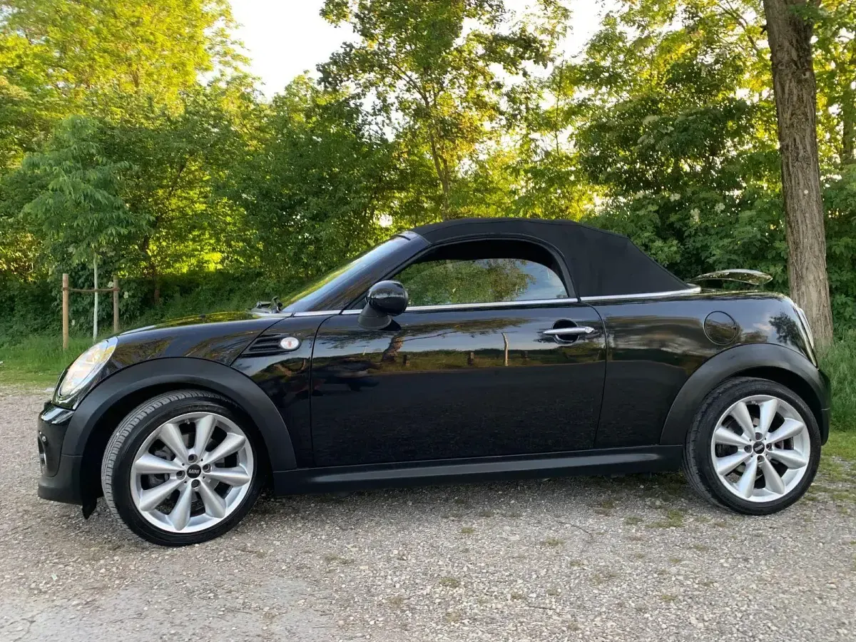 Käytetty Mini Cooper 122 HP (89 kW) 2015 Musta Viistoperä