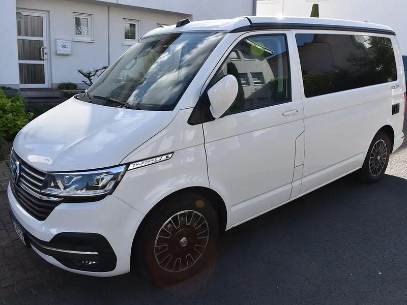 Weiß Gebraucht 2023 VW T6.1 California Van | 62.500 € (Superpreis) - Bild 1/4