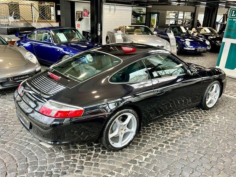 Gebraucht Porsche 996 320 PS (235 kW) 2002 Schwarz Coupé