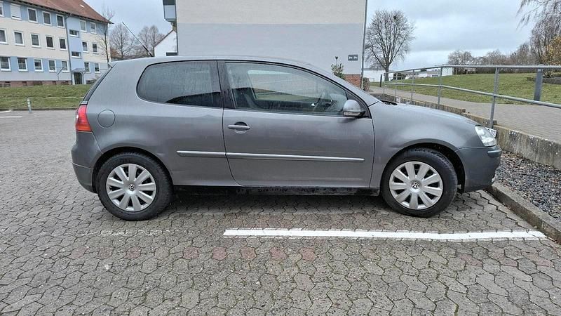 Gebraucht VW Golf 100 PS (73 kW) 2006 Coupé
