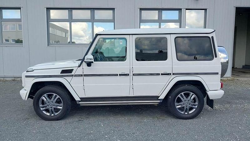 Weiß Gebraucht 2014 Mercedes G350 SUV | 53.550 € (Fairer Preis) - Bild 1/4