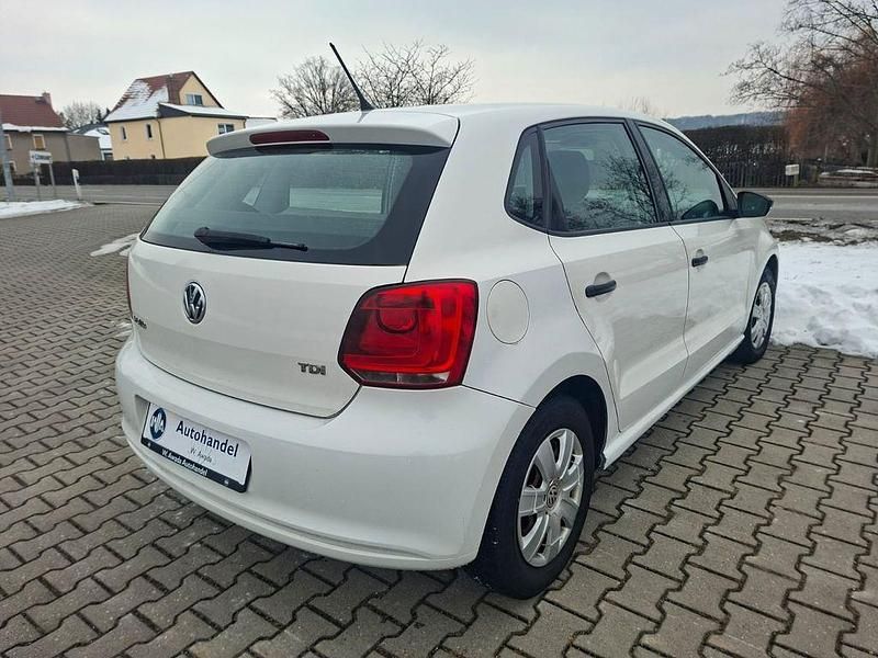 Gebraucht VW Polo Trendline 75 PS (55 kW) 2010 Weiß Kleinwagen