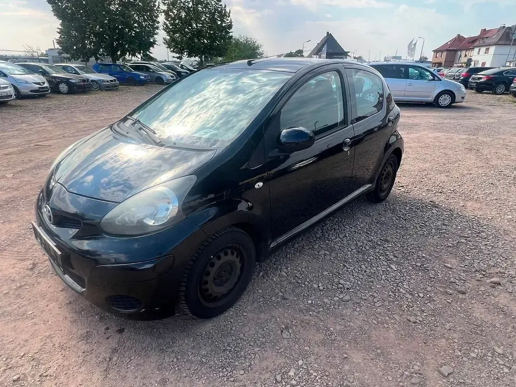 Gebraucht Toyota Aygo Cool 68 PS (50 kW) 2009 Schwarz Kleinwagen