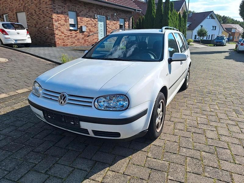 Gebraucht VW Golf IV 68 PS (50 kW) 2002 Weiß Kombi