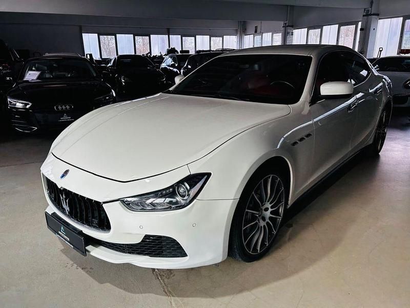 Gebraucht Maserati Ghibli 275 PS (202 kW) 2017 Weiß Limousine