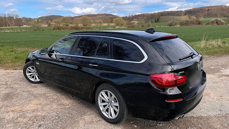 Gebraucht BMW 520 184 PS (135 kW) 2014 Schwarz Kombi