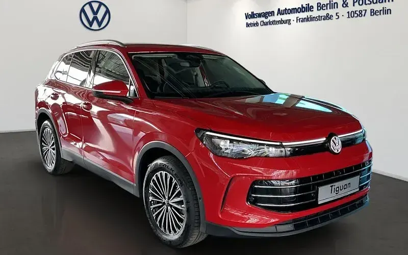 Neu VW Tiguan Elegance 150 PS (110 kW) 2026 Rot SUV