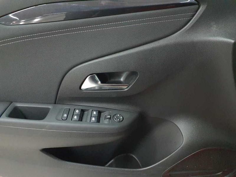 Gebraucht Opel Corsa 101 PS (74 kW) 2024 Kardio rot metallic Kleinwagen