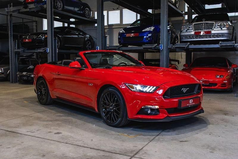 Rot Gebraucht 2016 Ford Mustang GT Cabrio | 33.400 € (Guter Preis) - Bild 1/4