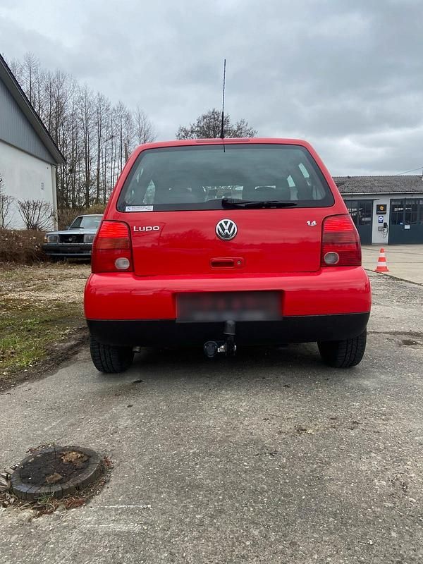 Gebraucht VW Lupo 75 PS (55 kW) 2001 Rot Kleinwagen