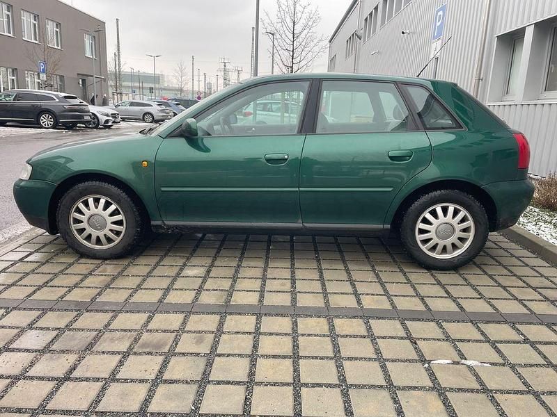 Gebraucht Audi A3 Ambiente 125 PS (91 kW) 1999 Grün Kleinwagen