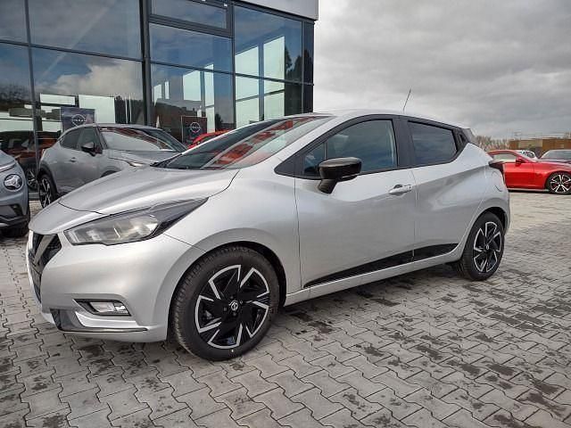 Gebraucht Nissan Micra 92 PS (67 kW) 2022 Silver (metallic) Limousine