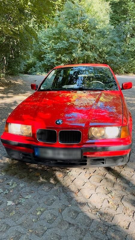 Rot Gebraucht 1996 BMW 316 Compact Kleinwagen | 2.500 € (Fairer Preis) - Bild 1/4