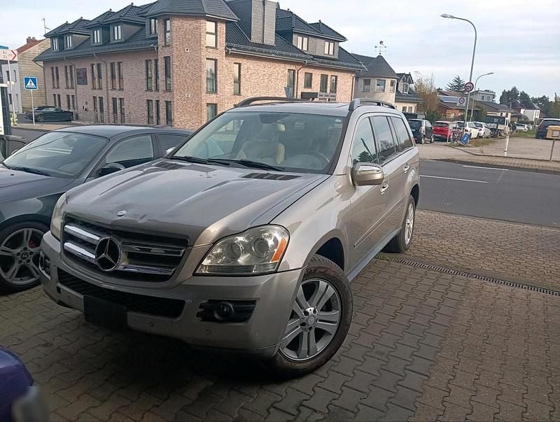 Gebraucht Mercedes GL450 340 PS (250 kW) 2007 SUV