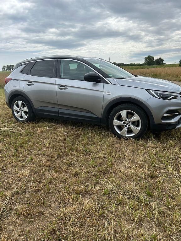 Grau Gebraucht 2019 Opel Grandland X Innovation SUV | 12.900 € (Fairer Preis) - Bild 1/4