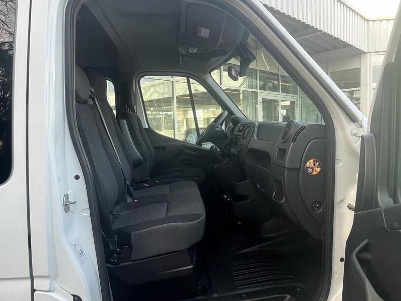Gebraucht Opel Movano 163 PS (119 kW) 2019 Weiß Van / Kleinbus
