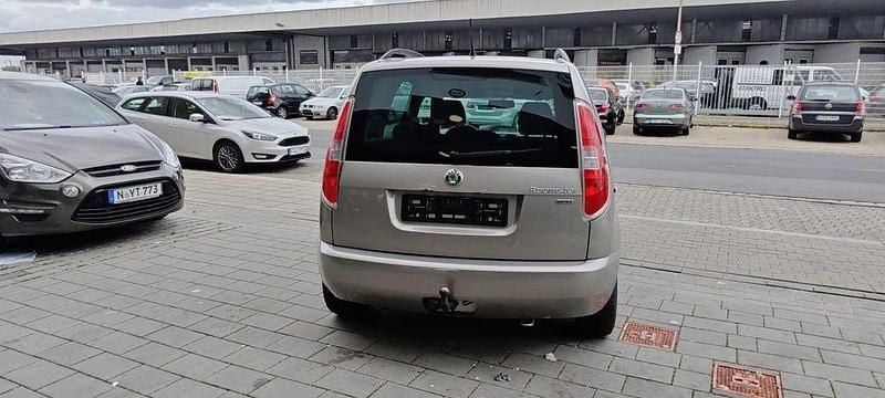 Beige Gebraucht 2013 Skoda Roomster Family Kombi | 3.000 € (Superpreis) - Bild 1/4