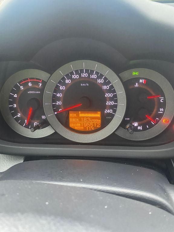 Gebraucht Toyota RAV4 Executive 177 PS (130 kW) 2007 Grau SUV