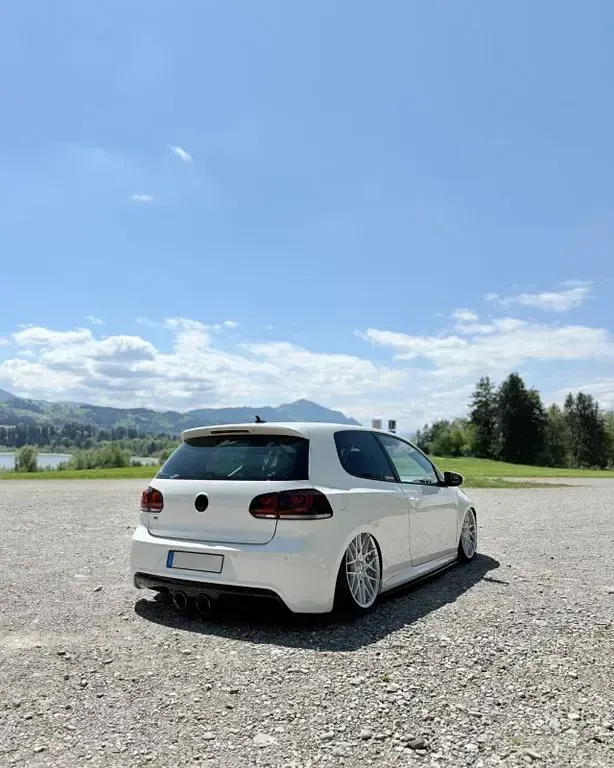 Gebraucht VW Golf VI R 271 PS (199 kW) 2010 Weiß Kleinwagen
