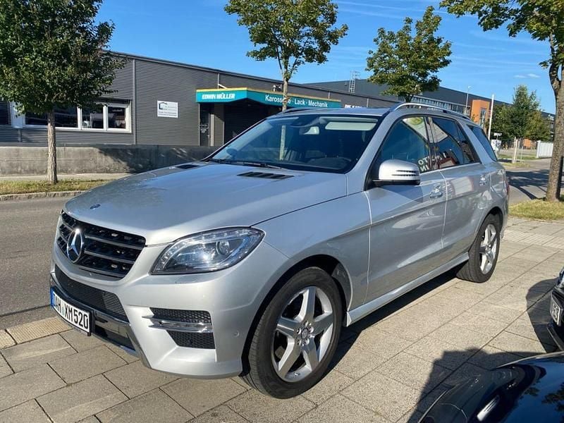 Gebraucht Mercedes ML350 258 PS (189 kW) 2015 Silber SUV