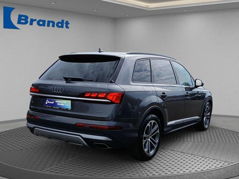 Gebraucht Audi Q7 S-Line 231 PS (169 kW) 2025 Samuraigrau metallic (metallic) SUV